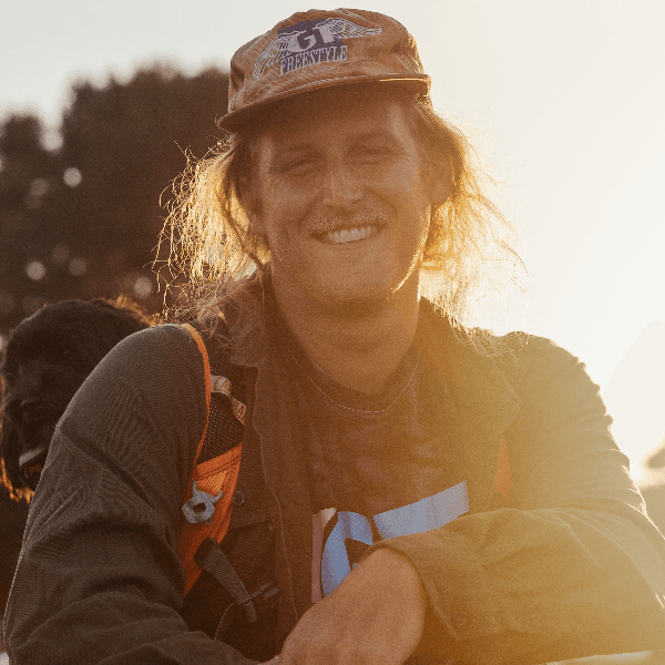 Mason Ritter  profile photo