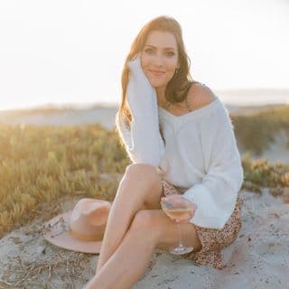 Becca Kufrin profile photo