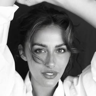 Chloe Veitch profile photo