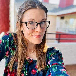 Casey Cromwell profile image