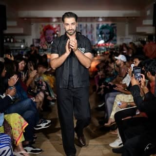 Pey Pey profile image