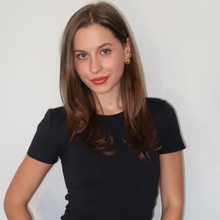 Natasha Bure profile image