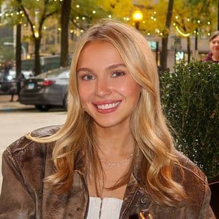 Grace Andrews profile image