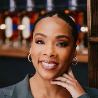 Fawn Weaver profile image