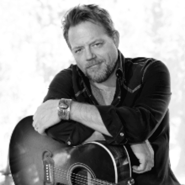 Pat Green profile image