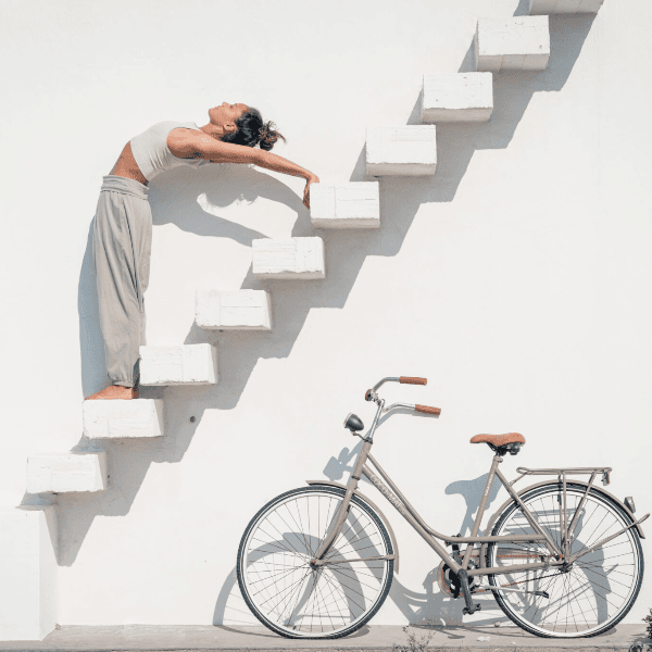 Alessandra Oram profile image