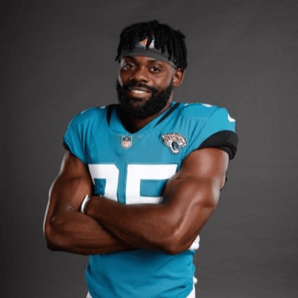 Ayo Oyelola profile image