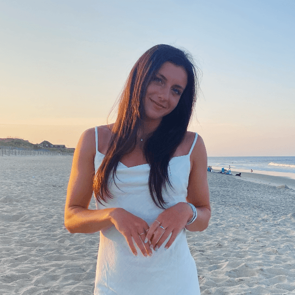 Katelin Isakoff profile image