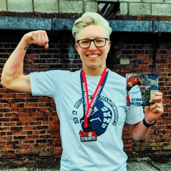 Laura Hollywood profile image