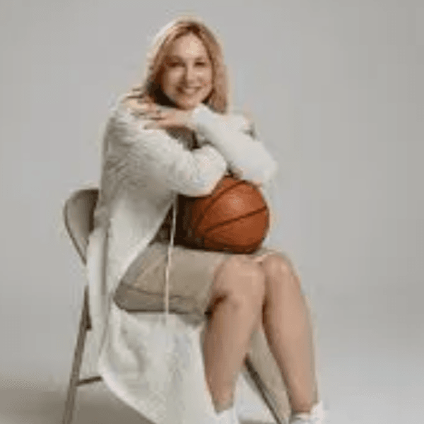 Doris Burke profile image