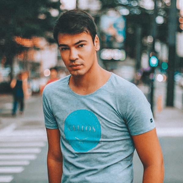 Lucas Tavares profile image