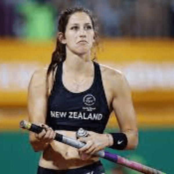 Eliza McCartney profile image