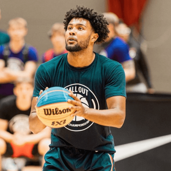 Veron Eze profile image