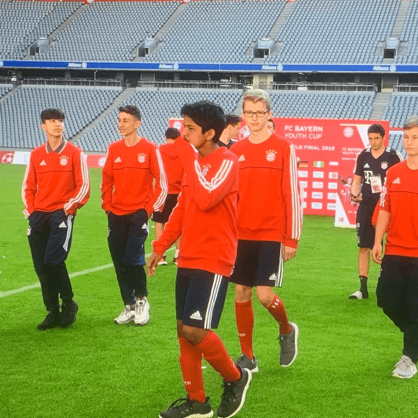 Santhosh Cheverlharan profile photo