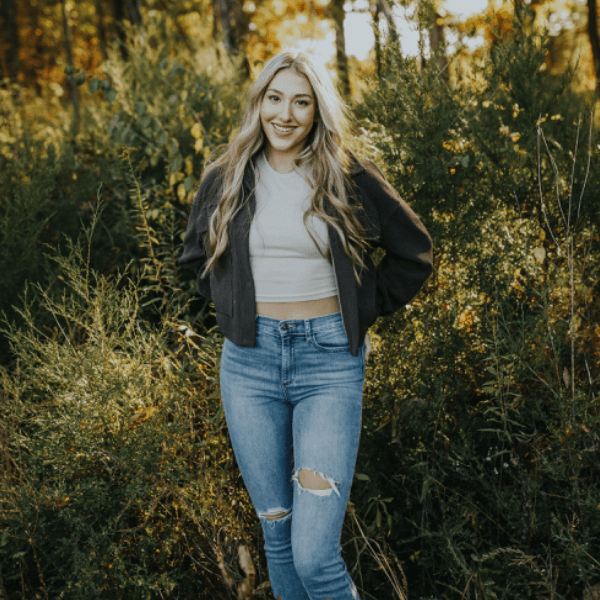 Elena Hansen profile image