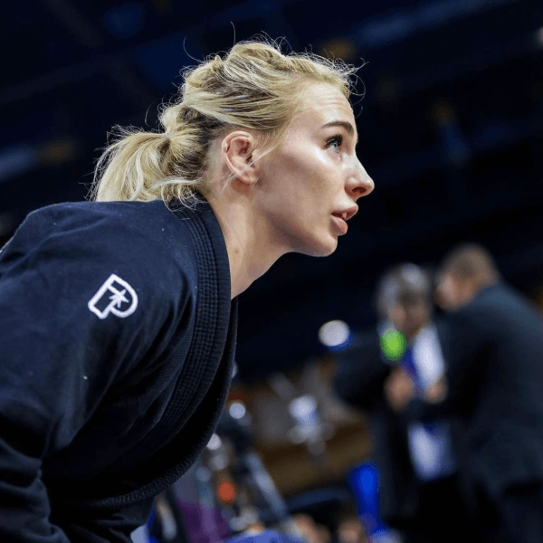 Ffion Davies profile image