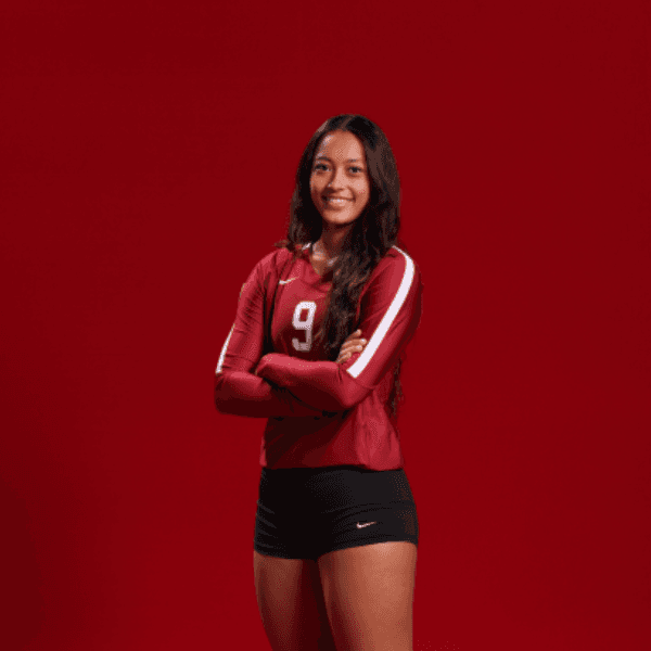 Elena Oglivie profile image