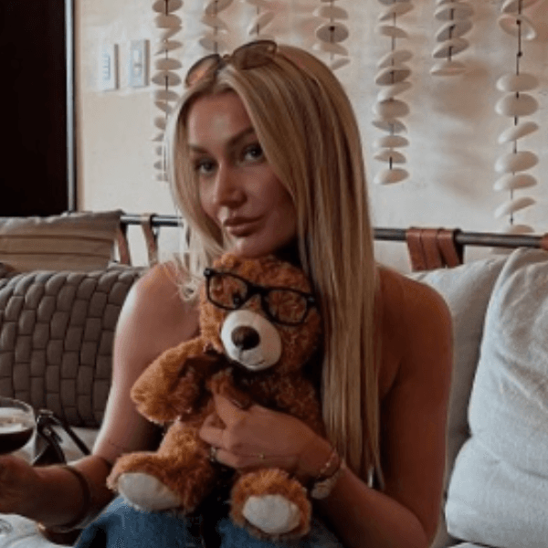 Lauren Raymond profile image