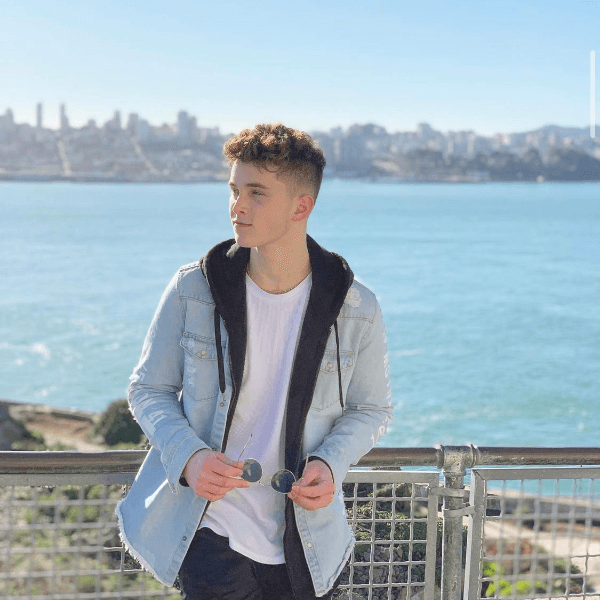 Jonathon McVeigh profile image