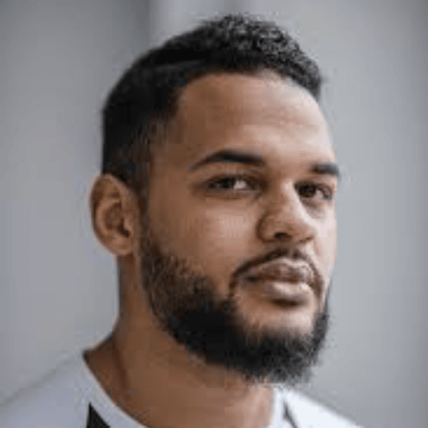 Akim Aliu profile image