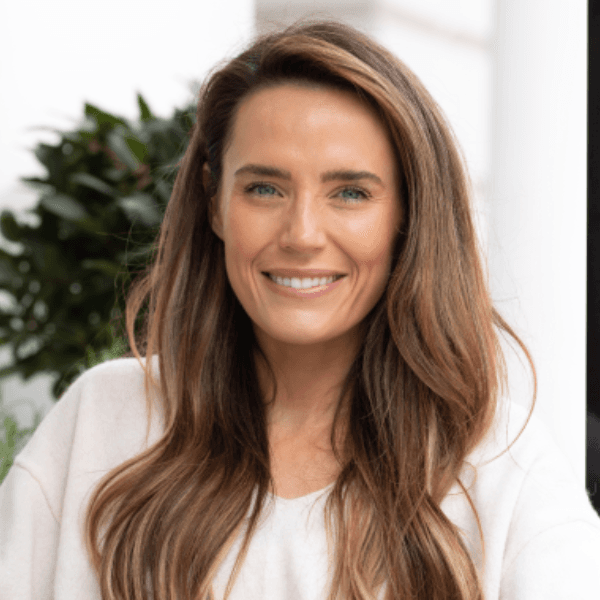 Jayne Nisbet profile image