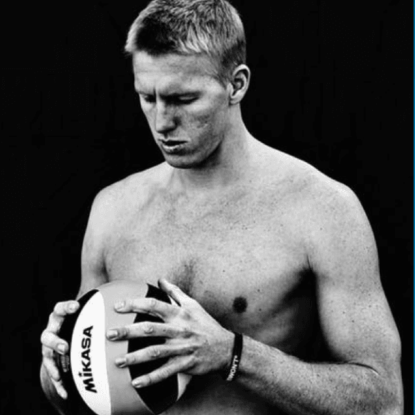 Tri Bourne profile image