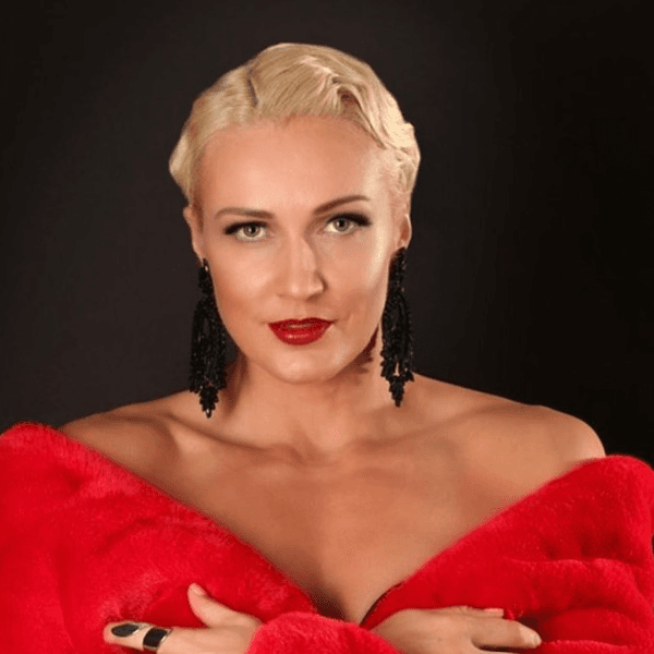 Elena Leuchanka profile image