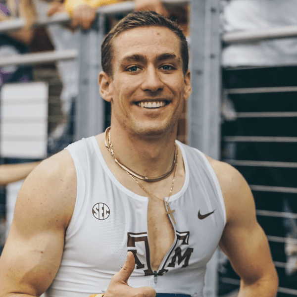 Robert Grant profile image