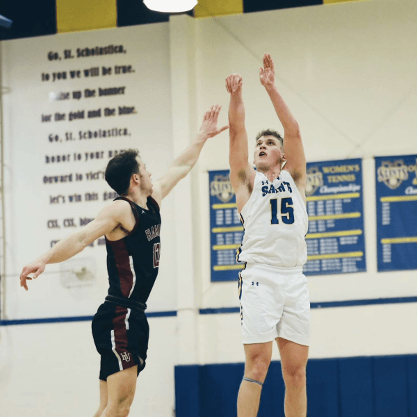 Nicholas Carlson profile image