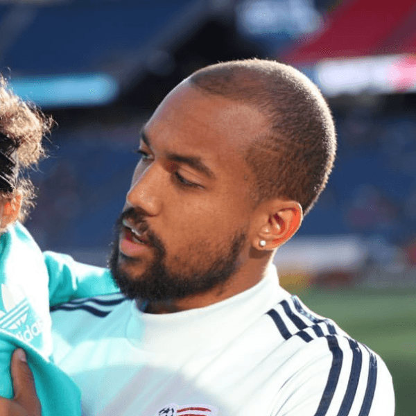 Teal Bunbury profile image