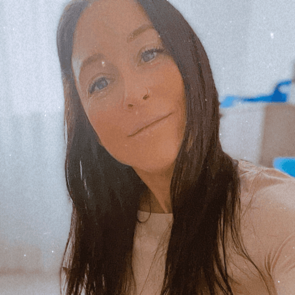 Caitlin Hansen profile image