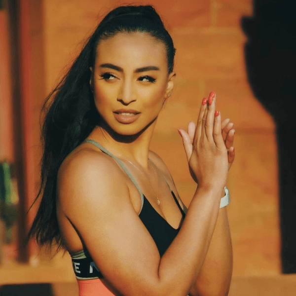 Gabrielle W profile image