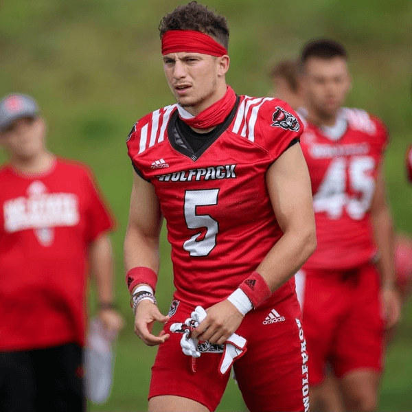 Thayer Thomas profile image