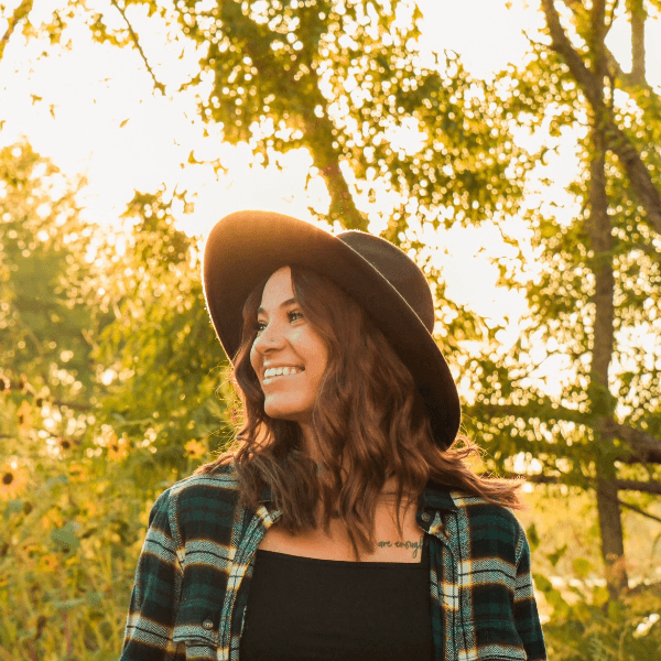 Lauren Strathearn profile photo