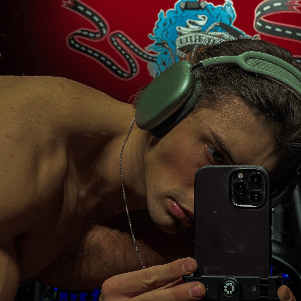 Jackson Holley profile image