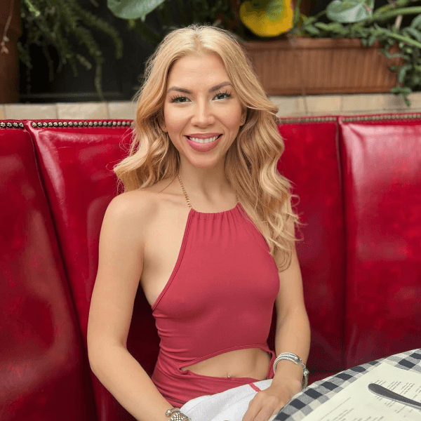 Nicole Adkins profile image