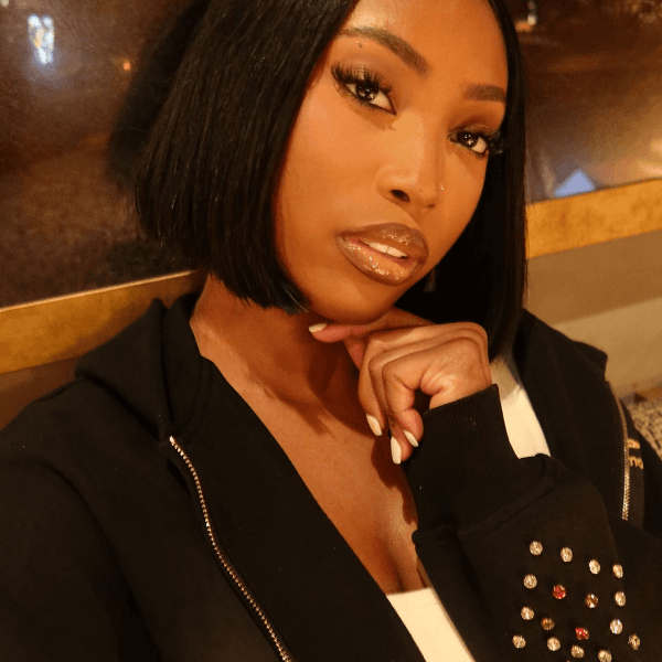 Tosin Tee profile image