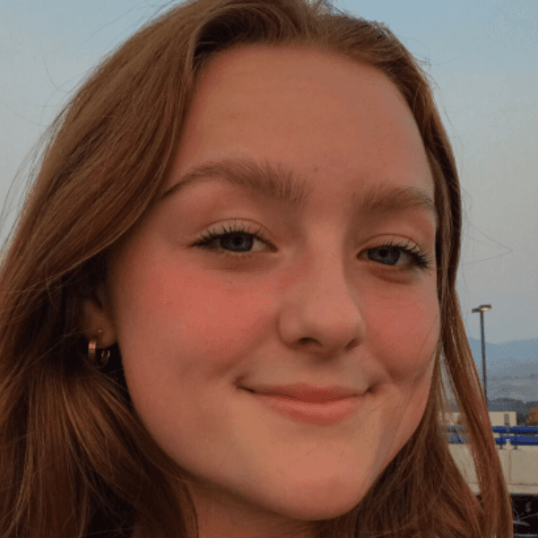 Emily Stefan profile image