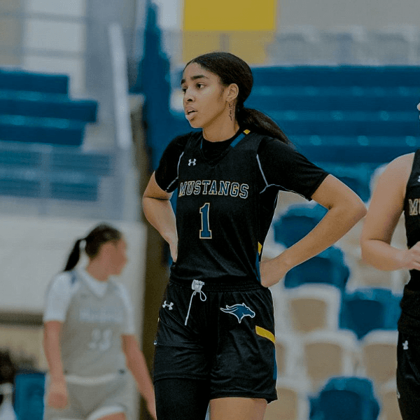 Ariel Walker profile image