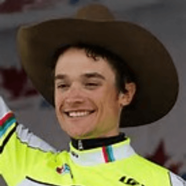 Robin Carpenter profile image