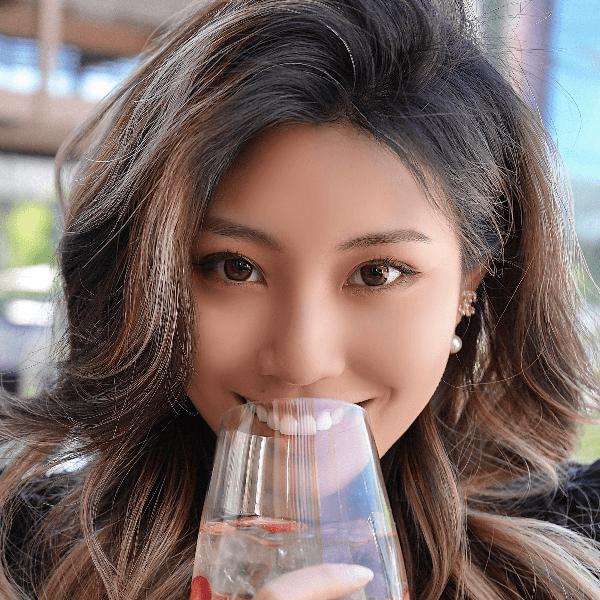 Ling Chen profile image