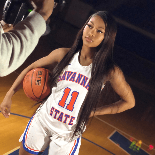 Que Alston profile image