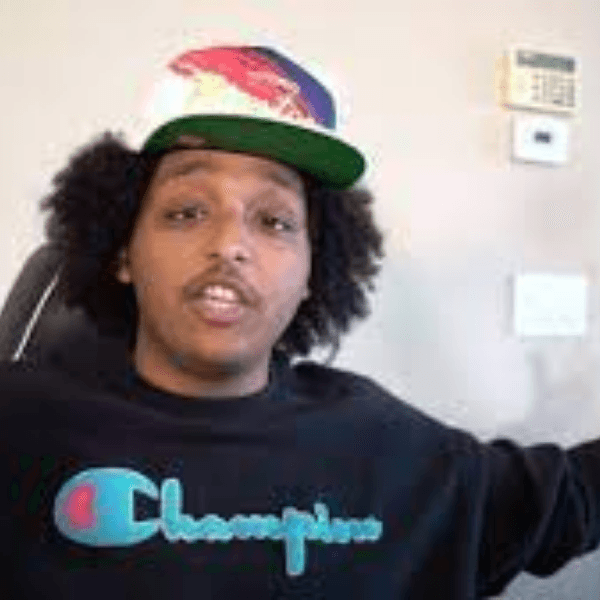 Din Muktar profile photo