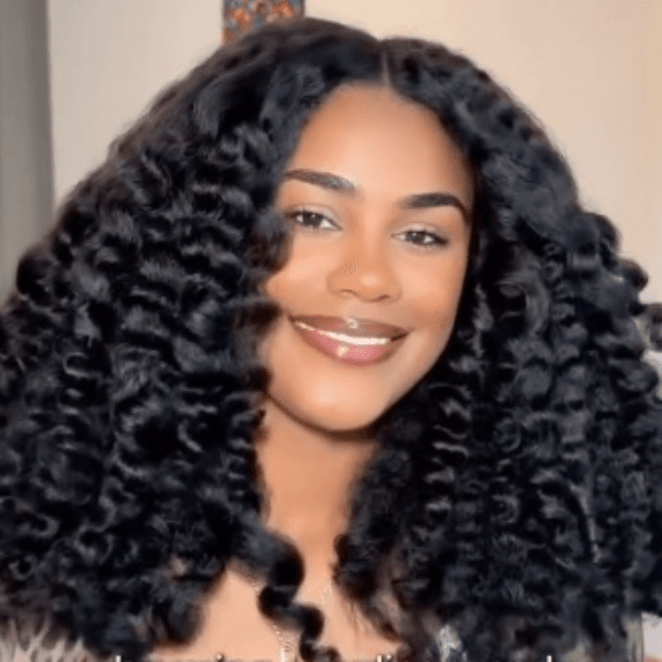 Mariel Mejia profile image