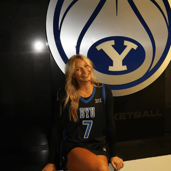 Olivia Hamlin profile image