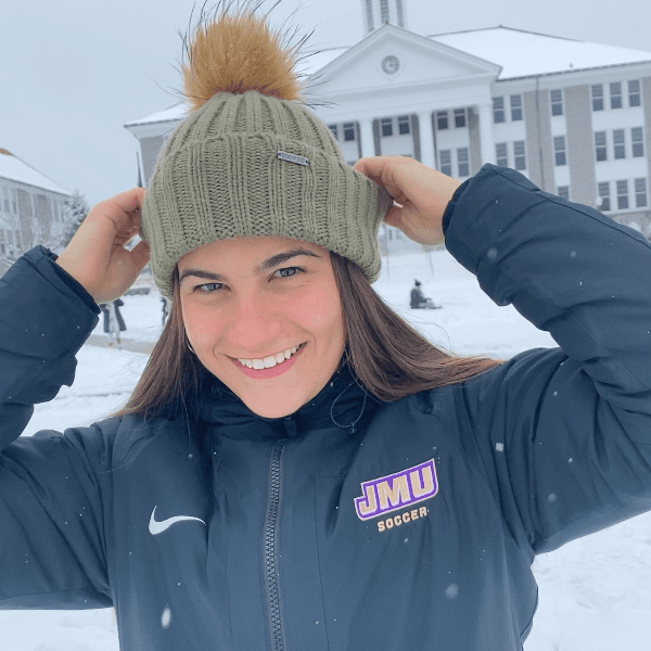 Lara Sanchez profile image