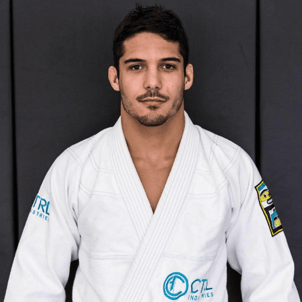 Vitor Paschoal profile image