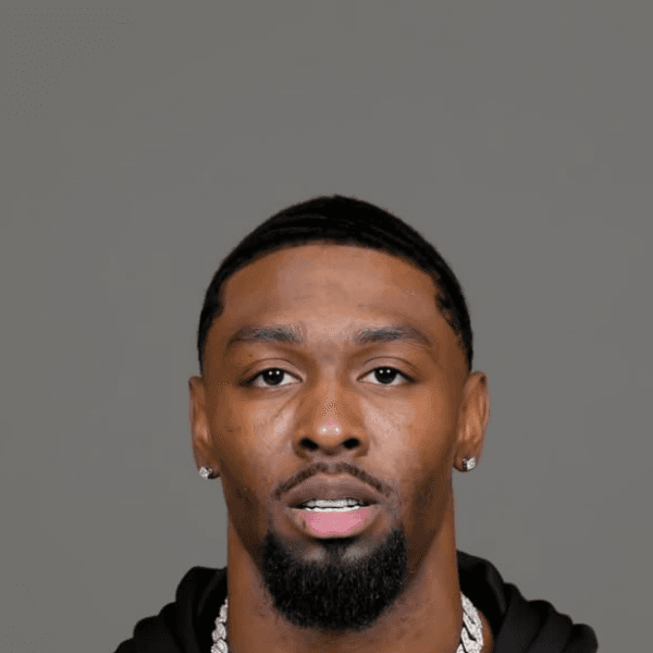 Trenayvian Amos profile image