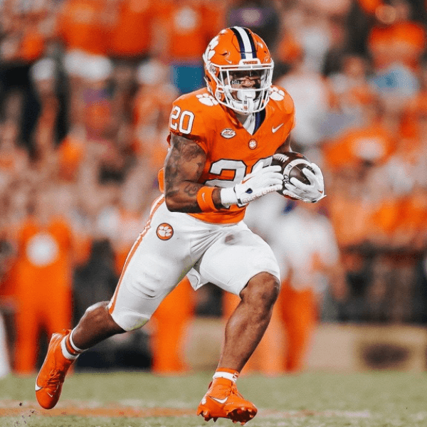 Domonique Thomas profile image