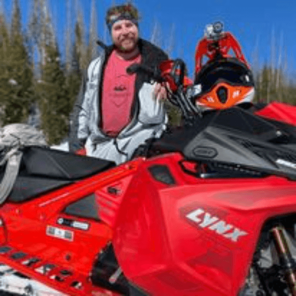 kasey riddle profile photo